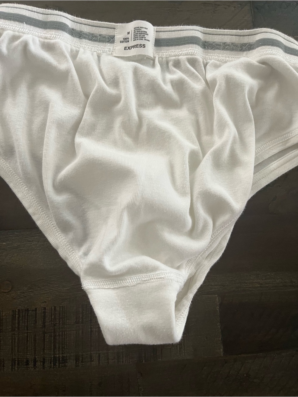 EXPRESS MENS WHITE LOW RISE BRIEFS - Picture 4 of 4